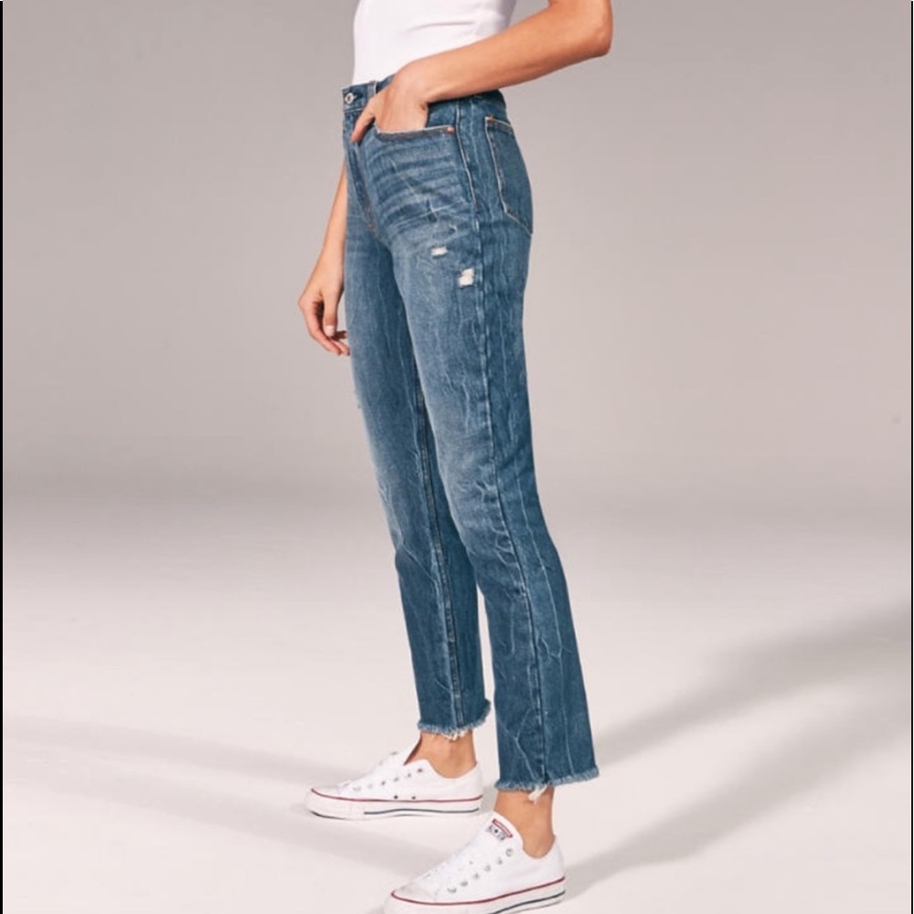 Abercrombie High Rise Mom Jean